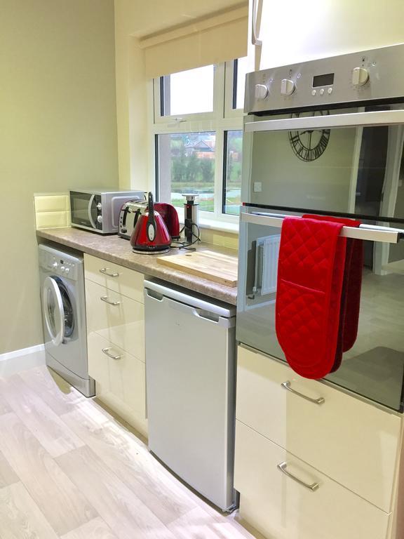 Ashbrook House Apartments Данґаннон Екстер'єр фото
